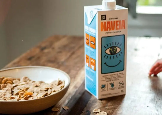 Fardo 12 Unidades Leite de Aveia Naveia Original 1L | Vegano, Sem Lactose, Sem Açúcar